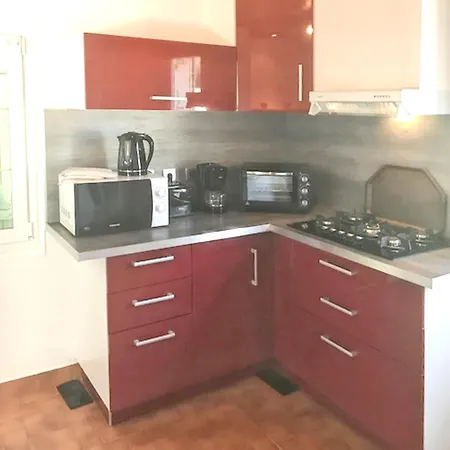 Charmante Maison A Avec Jardin Et Terrasse بيت للعطل